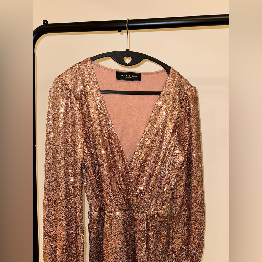 Akira Chicago Black Label Glitter Long Sleeve Dress | Mini | Golden Dress